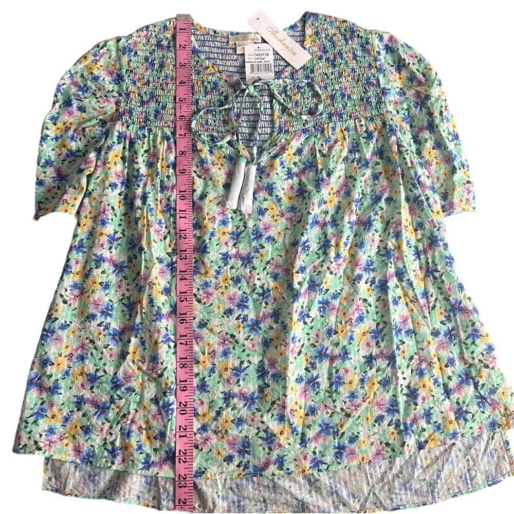 Shoshanna Kira Top in Spring Green Multi Floral with Smocking, Size Small. NWT! - Picture 13 of 16